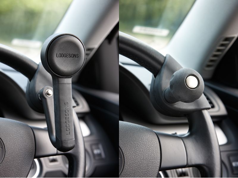 Lodgesons manual steering grip